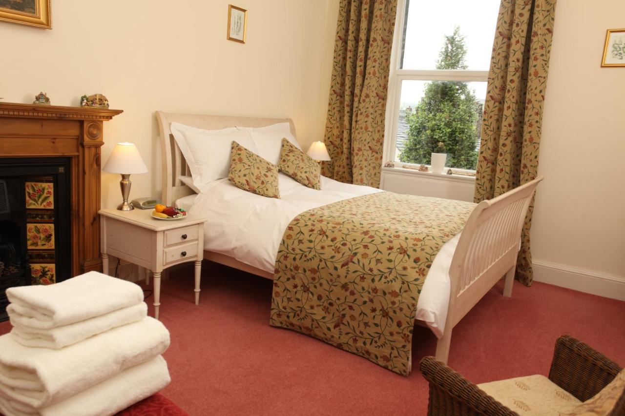 Bed and Breakfast Cononley Hall Bed & Breakfast Скиптон Экстерьер фото