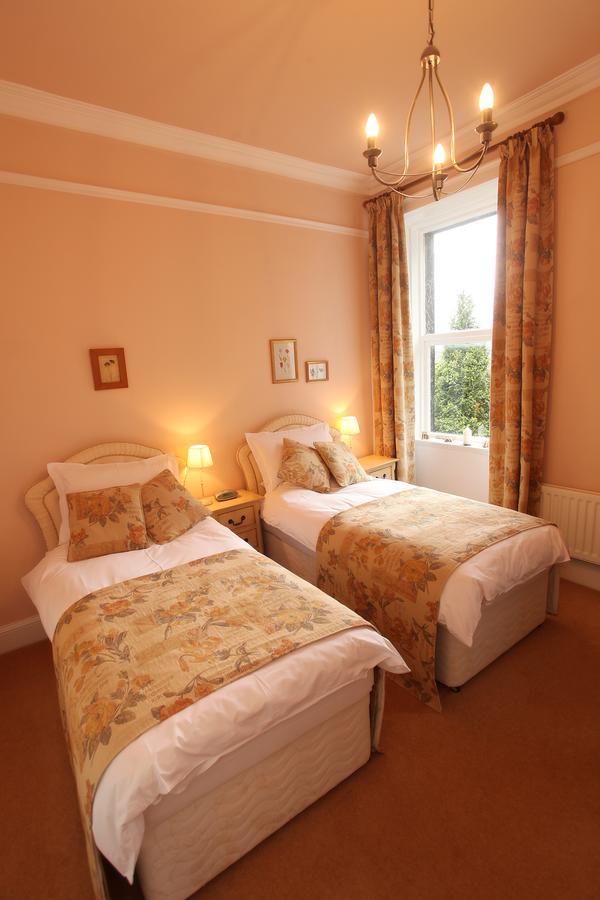 Bed and Breakfast Cononley Hall Bed & Breakfast Скиптон Экстерьер фото